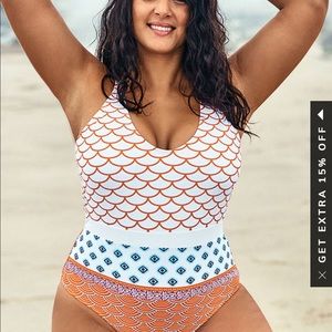 NWT* Plus size bathingsuit
